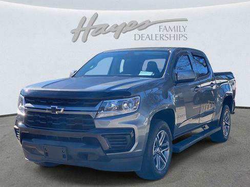 Used 2022 Chevrolet Colorado W/T w/ Custom Special Edition image 2