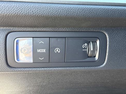 New 2026 Chevrolet Traverse LT w/ Midnight/Sport Edition FWD image 30