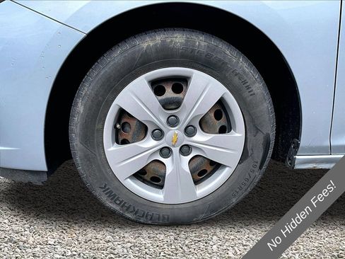 Used 2018 Chevrolet Cruze LS FWD image 7