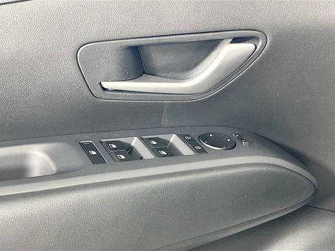 Certified 2025 Hyundai Tucson SEL image 16