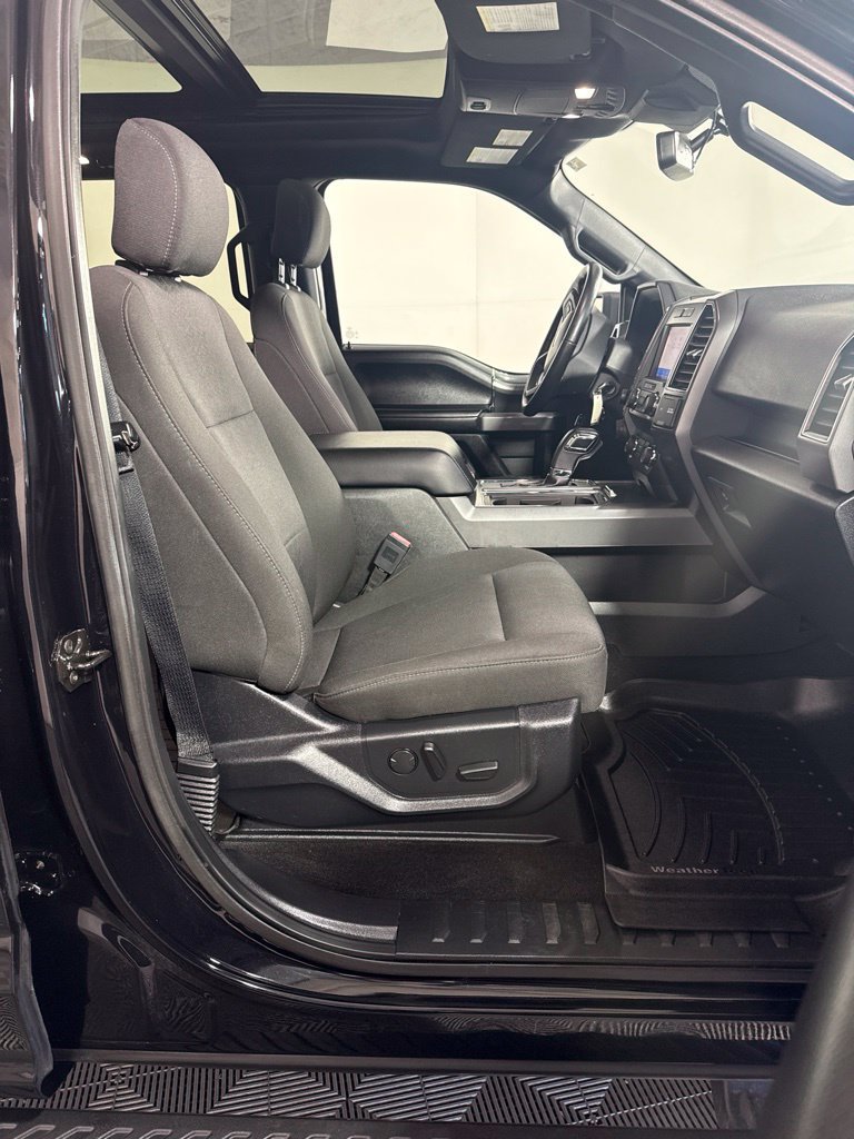 Used 2019 Ford F150 XLT w/ Equipment Group 302A Luxury AWD/4WD image 15