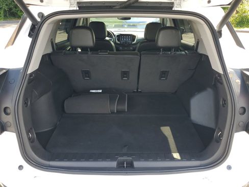 Used 2023 GMC Terrain SLT w/ Elevation Edition FWD image 29