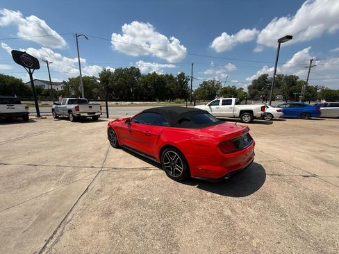 Used 2020 Ford Mustang Premium RWD image 4