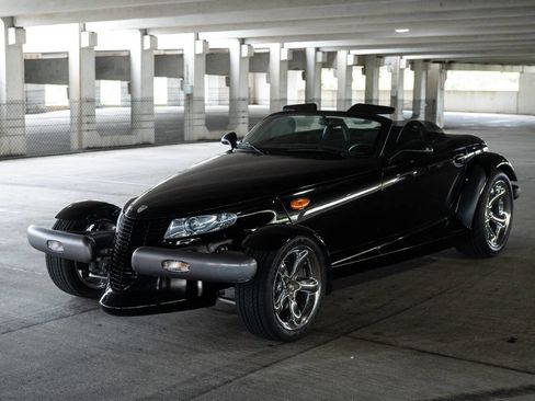 Used 1999 Plymouth Prowler image 14