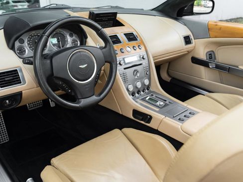 Used 2006 Aston Martin DB9 Volante image 12