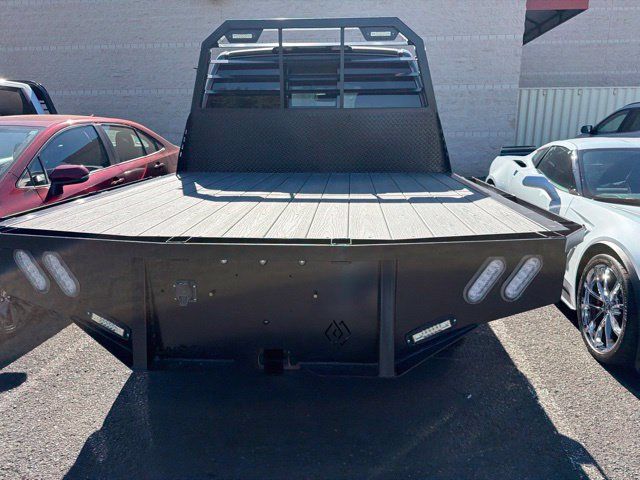 Used 2018 Nissan Titan SV w/ SV Convenience Package AWD/4WD image 9