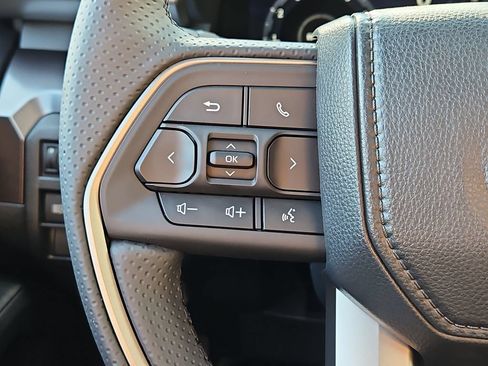 New 2026 Toyota 4Runner TRD Off-Road Premium AWD/4WD image 18