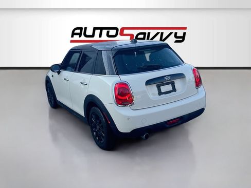 Used 2019 MINI Cooper 4-Door Hardtop FWD image 5