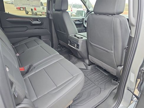 New 2026 GMC Sierra 1500 SLT w/ SLT Premium Plus Package image 11