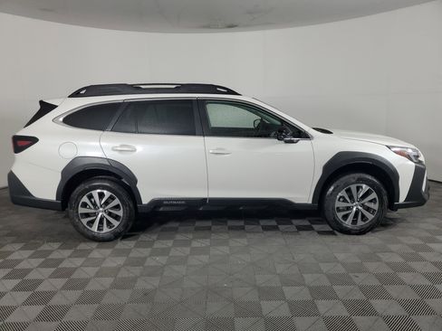New 2025 Subaru Outback Premium image 3