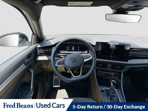 Used 2026 Volkswagen Jetta Sport FWD image 27