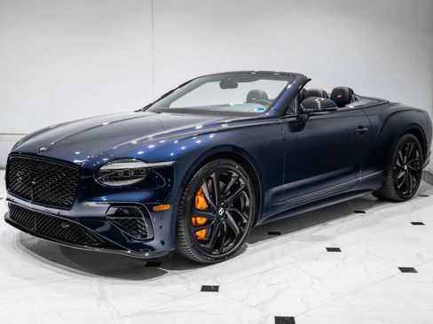 New 2026 Bentley Continental GTC AWD/4WD image 9