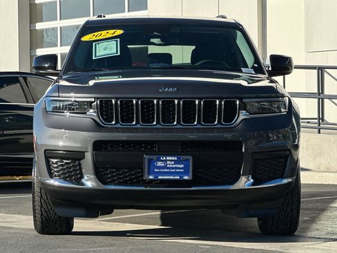 Used 2024 Jeep Grand Cherokee L Laredo image 8