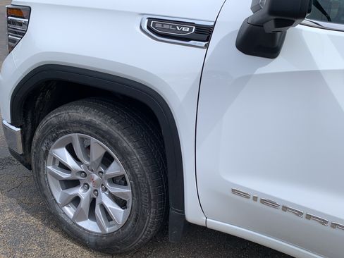 Used 2024 GMC Sierra 1500 SLT AWD/4WD image 52