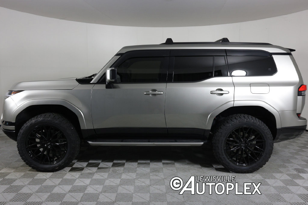 Used 2026 Lexus GX 550 w/ Accessory Package (2T) AWD/4WD image 8
