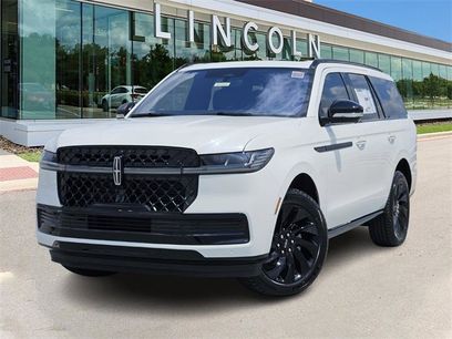 New 2025 Lincoln Navigator Reserve w/ Jet Appearance Package