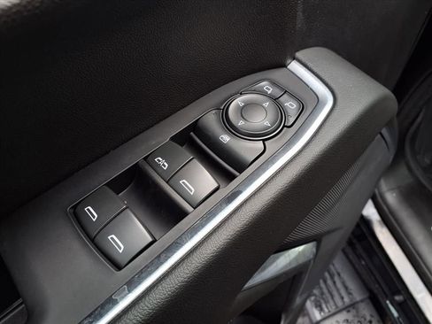 Certified 2022 GMC Sierra 1500 Elevation w/ LPO, Elevation Black Package image 22