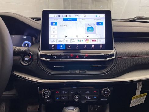 New 2026 Jeep Compass Trailhawk image 10