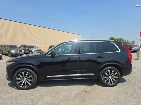 Used 2023 Volvo XC90 B6 Plus image 8