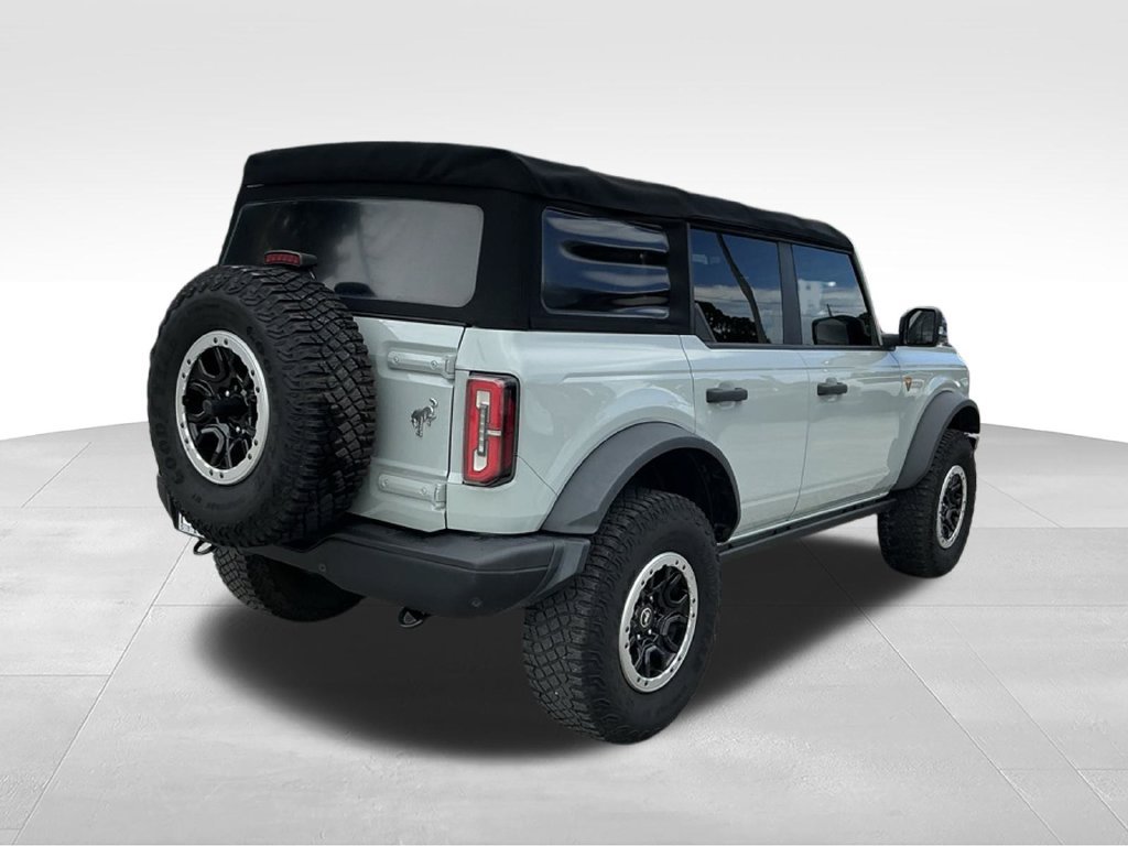 Certified 2022 Ford Bronco Badlands AWD/4WD image 10