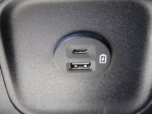 Used 2020 Ford Escape SEL FWD image 24