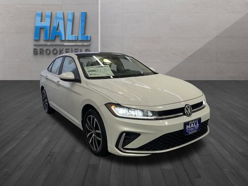 New 2026 Volkswagen Jetta SE image 7