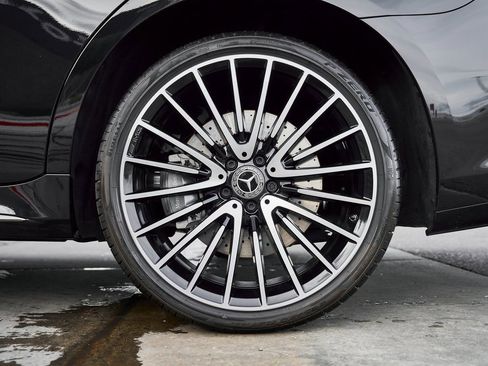 Used 2024 Mercedes-Benz S 580 4MATIC Sedan w/ AMG Line image 21