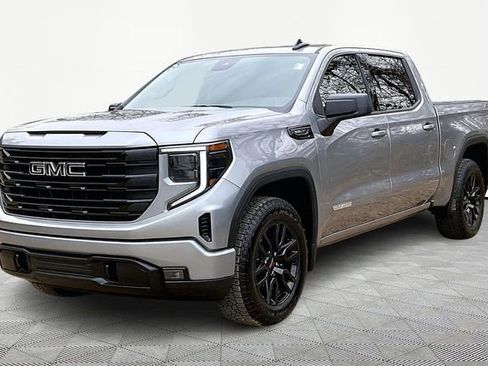 Used 2025 GMC Sierra 1500 Elevation w/ X31 Off-Road Package image 3