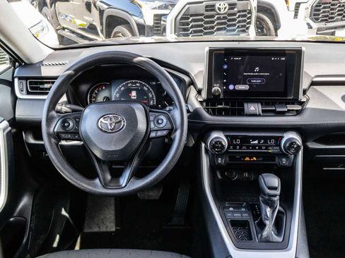 Certified 2023 Toyota RAV4 XLE FWD image 22