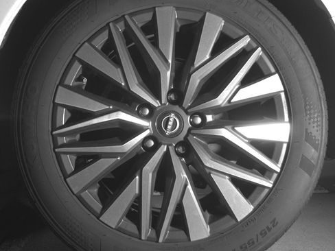 Used 2025 Nissan Altima 2.5 SV image 14