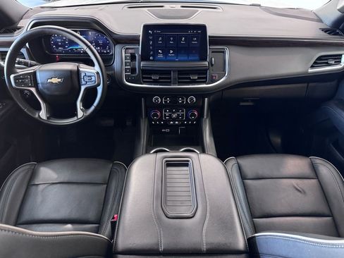 Certified 2024 Chevrolet Suburban Premier AWD/4WD image 18