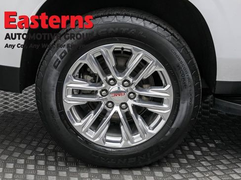 Used 2024 GMC Yukon XL SLT image 34