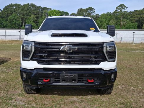 Used 2025 Chevrolet Silverado 2500 LT w/ Trail Boss Package AWD/4WD image 2