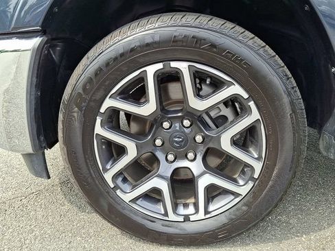Used 2026 RAM 1500 Laramie AWD/4WD image 8