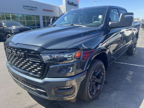 New 2026 RAM 1500 Big Horn AWD/4WD image 4