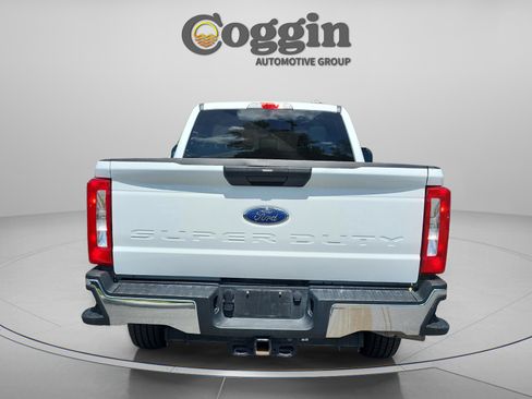 Used 2026 Ford F250 XLT AWD/4WD image 4