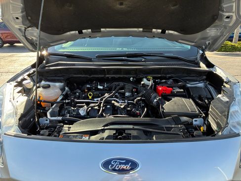 Certified 2022 Ford Escape Titanium AWD/4WD image 21