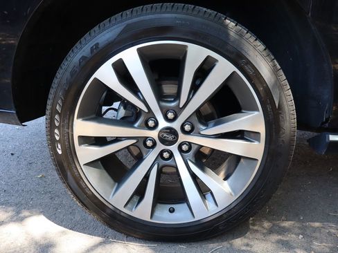 Used 2020 Ford Expedition Max Platinum AWD/4WD image 45