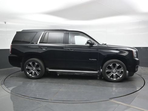 Used 2015 GMC Yukon SLT w/ Open Road Package AWD/4WD image 3
