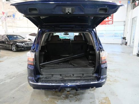 Used 2019 Toyota 4Runner Limited image 10