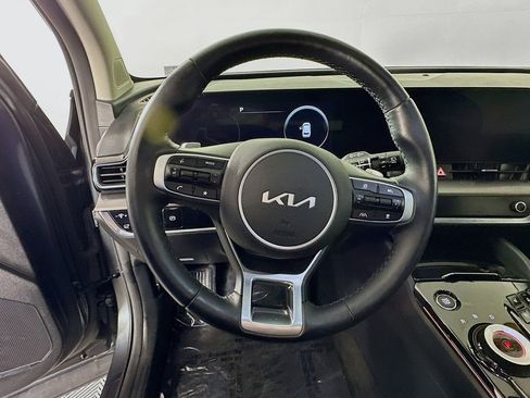 Used 2025 Kia Sportage SX Prestige image 16