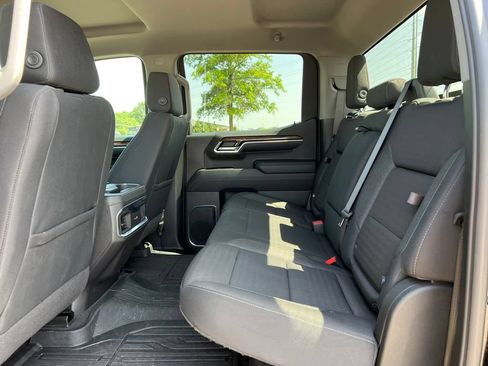 Used 2024 GMC Sierra 1500 Elevation AWD/4WD image 5