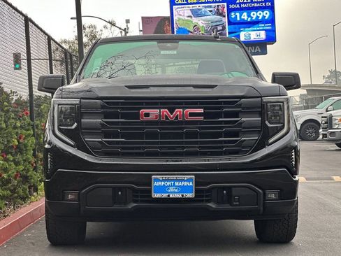 Used 2023 GMC Sierra 1500 Elevation w/ X31 Off-Road Package image 11