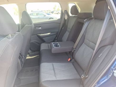 Certified 2024 Nissan Rogue SV FWD image 15