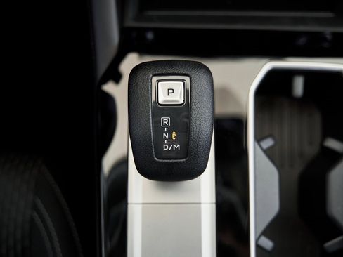 New 2025 Mitsubishi Outlander ES image 46