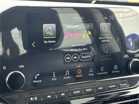 Used 2023 Nissan Pathfinder SL w/ Lighting Package (N92) FWD image 41