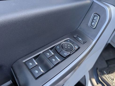 Used 2025 Ford F450 XLT w/ FX4 Off-Road Package image 23