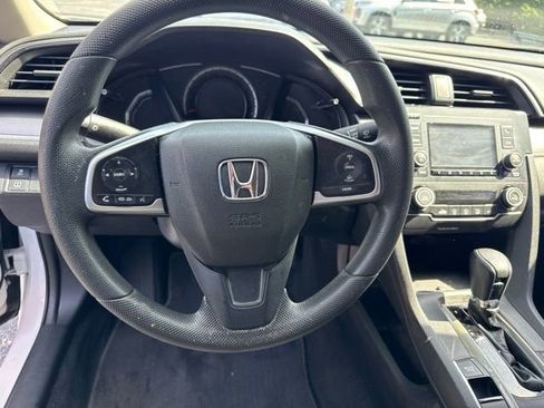 Used 2018 Honda Civic LX image 9