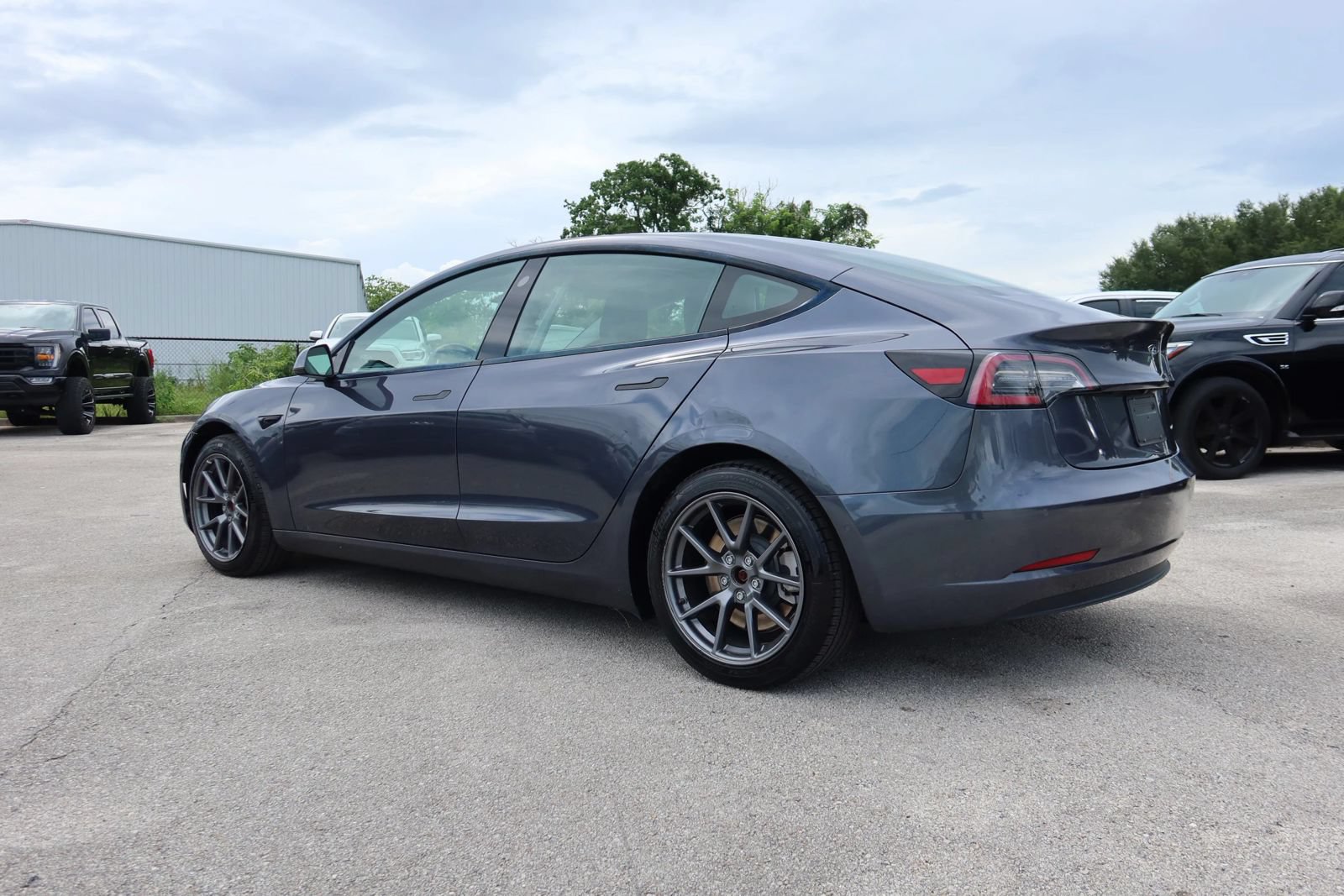 Used 2021 Tesla Model 3 Long Range AWD/4WD image 5
