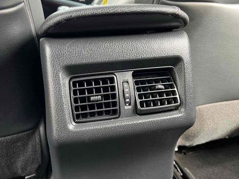 Used 2022 Toyota Camry XSE image 41